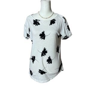 24/7 Floral Top Black & White Womens Short Sleeve